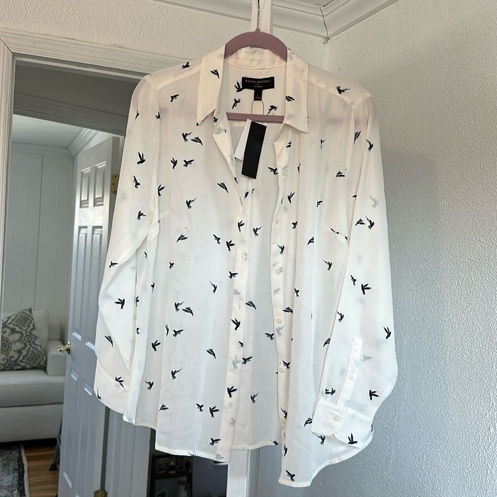 Banana Republic Button Up